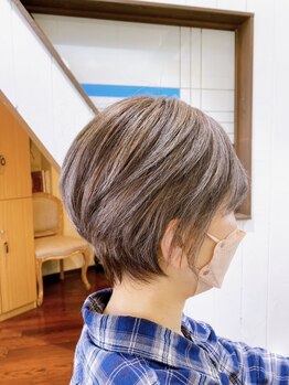 マオラ(mahola)の写真/白髪を活かしながら、トレンドカラーを◎今までの白髪染めとは一味違う！艶×透明感の極上カラー