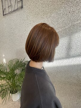 柔らかオレンジベージュ