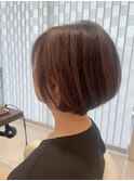 ショートボブ