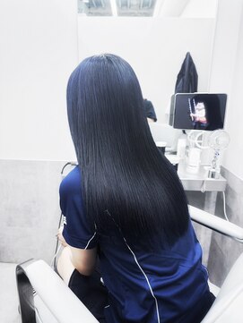 カルム 天神大名(calme) 【calme】 ダークブルー ブルーブラック 髪質改善トリートメント