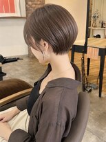 ノア 三宮店(NOA)&nbsp;【NOA】大人ハンサムショート×ベージュカラー×耳かけショート