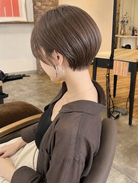 ノア 三宮店(NOA) 【NOA】大人ハンサムショート×ベージュカラー×耳かけショート