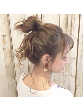 リノ(Lino) 【外国人風ハイライト】