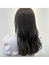 イーチ ディー ヘアーアンドトータルビューティー(each dee hair&total beauty) 【井出 朱音】ダークアッシュ
