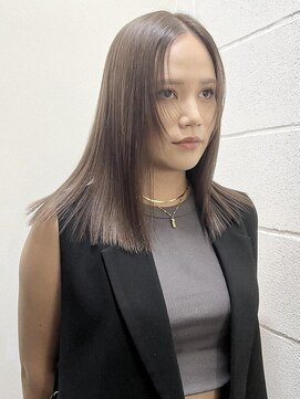 ココ 本八幡(KOKO) 黒髪クラゲヘアーオリーブグレー小顔ココアベージュミディアム