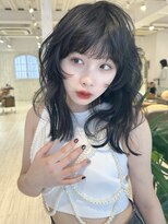 リコバイアフロート(riko by afloat)&nbsp;ワイドバング/フルバング/パーマ風スタイル/ウェーブ/セミロング