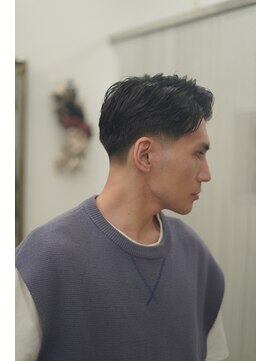 グランクラブ(GRANCLUB) カット　パーマ　フェード　シェービング　ヘッドスパ