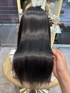 ロンドグロワール 大宮(Lond Gloire) くびれヘア/アプリコットオレンジ/髪質改善/縮毛矯正/前髪/大宮