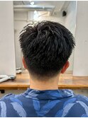 ・スパイキーショートブルーブラックフェザーパーマサーフカール
