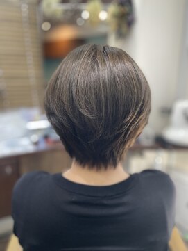 ルアン(Luan) ショートボブ