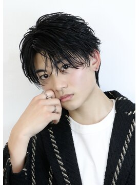 オーシャントーキョーウエスト 心斎橋 (OCEAN TOKYO WEST) シースルーセンターパートニュアンスパーマ