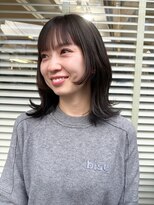 ロライマ 中目黒(roraima) 外ハネストレート/レイヤー/ミディアム/前髪ぱっつん