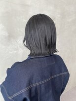 ニルス(nils)&nbsp;切りっぱなしボブ×ブルーブラック