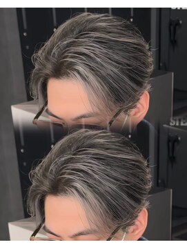 ステラ(STELLA) メンズ/バレイヤージュ/センターパート/ブリーチ＆ダブルカラー