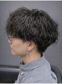 天神メンズパーマフェザーパーマセンターパートニュアンスパーマ