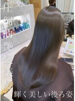 アマンドール(Aman D'or)&nbsp;Khaki Beige × 髪質改善シンデレラトリートメント