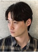 センターパートフェザーカルマニュアンス毛流れパーマ