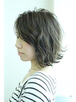 ブローチ(Brooch) 【Brooch】外国人風ブルージュカラー