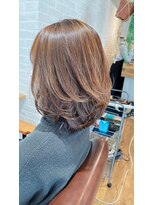 ヘアスペース リズム グリーン(Hair space Rizm green)&nbsp;グレーカラー×レイヤー