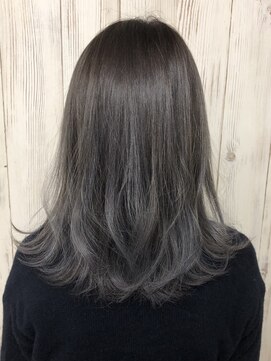 エモート(EMOTE) モノトーングレージュ/グラデーション