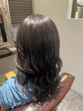 ムーン(moon) #大人ガーリー#チョコレート#モードヘア#プリカール