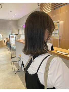 エル バイ ゼノン ビューティー(L by ZENON BEAUTY) 透け感オリーブグレージュ　阿倍野