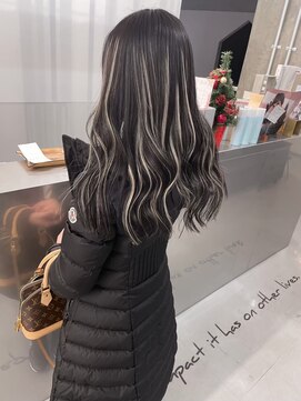 キング 枚方店(K!ng) 【枚方、高槻、梅田】ホワイトハイライト