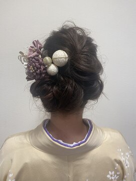 ビーム バイ ヘア(Beam by Hair) 卒園式アレンジセット