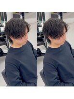 ブライト(BRIGHT)&nbsp;センターパートウルフツイストスパイラルパーマ