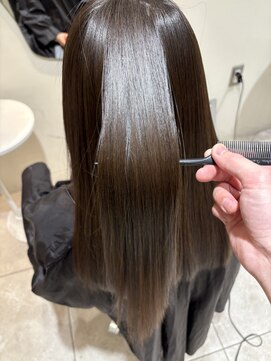 ナイン バイ アソビ 銀座(Nyne by asobi) 髪質改善／縮毛矯正／白髪染め／美髪／銀座／酸性ストレート