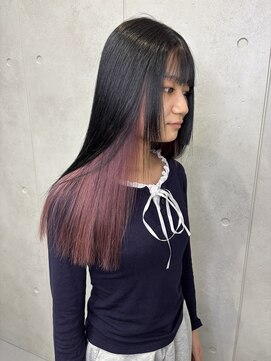 レオクマ(REOKUMA) インナーカラー/ホワイトピンク/ハイトーンロング