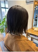 切りっぱなしボブ×外ハネ