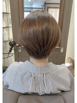 エニー(ENi)&nbsp;ミディアムヘア/暗めカラー/グランマッシュ/辻堂