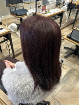 ピンクブラウン