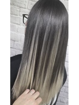 リヒト ヘアワークス(Licht HairWorks)の写真/経験豊富な技術&最新薬剤で雑誌・SNSなどで見ていた憧れのカラーが手に入る!ワンランク上のstyleを実現◎