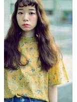 ソラ(sora) ロブ チュールバングと波ウェーブの夏スタイル