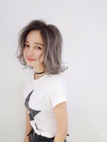 エトワ(ETOWA) 結べる長さのワンレンボブ。