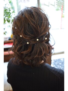 ベル(BELL) ゆるーくハーフアップ♪　【BELL桜新町/用賀】