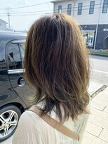 ヌーク(NUUK)&nbsp;★NUUK★カーキベージュとレイヤーカット