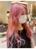 ロングヘアーピンクベージュブリーチカラーインナーカラー◎20代