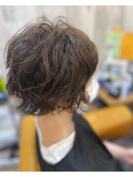 チッカルーチェ(Chicka luce) ショートパーマ