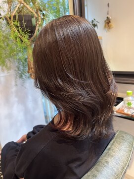 エクボ(ekubo.) 髪質改善/美髪/くびれヘア/透明感カラー/グレージュ/銀座