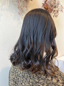 シャンプーボーイ セントラル 博多(SHAMPOO BOY central) インナーベージュカラー