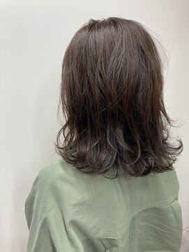 ベル ヘアーアンドネイル(Bell hair&nail) ミディアム+外ハネ