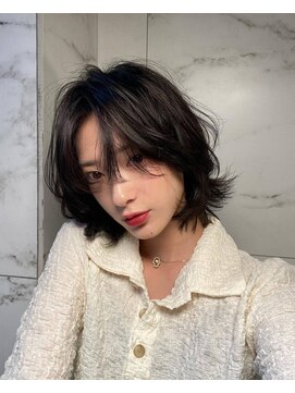 コア 梅田(Core) 髪質改善 艶髪 愛され 韓国風 前髪カット 小顔　梅田