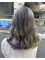 ビヨンドイー(beyond E)&nbsp;グリーンとパープルの裾カラー/ミディアムヘア