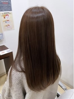 オシャマワールドコーヌコピアの写真/クセやうねりを解消してくれる“柔らかストレート”に注目！今までにない手触りと自然なツヤ感に☆