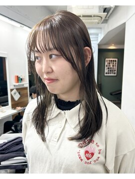 グリーン 高田馬場(green) 【SANA】透明感抜群オリーブカラー