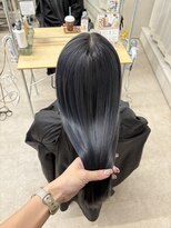 フルールバイアヴァンスクロス(Flulu by avance. cross)&nbsp;ブルーカラー、東梅田