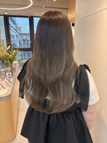 シダ(sida SAIIN)&nbsp;20代30代グレーアッシュベージュ